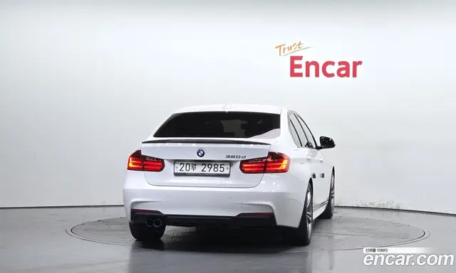 BMW 3 серия 2015 2.0 автомат (гидро), миниатюра 4 BMW 3 серия 2015 2.0 автомат (гидро), миниатюра 4