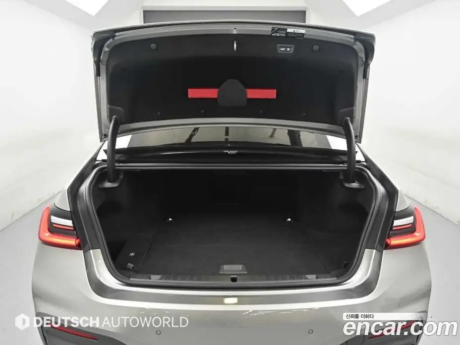 BMW 7 серия 2021 3.0 автомат (гидро), фото 19 BMW 7 серия 2021 3.0 автомат (гидро), фото 19
