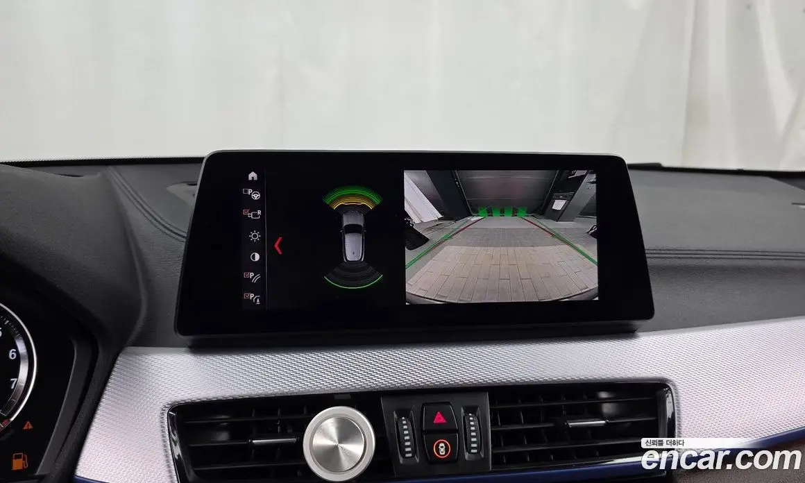 BMW X2 2023 2.0 автомат (гидро), фото 15