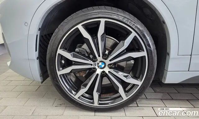 BMW X2 2023 2.0 автомат (гидро), миниатюра 5