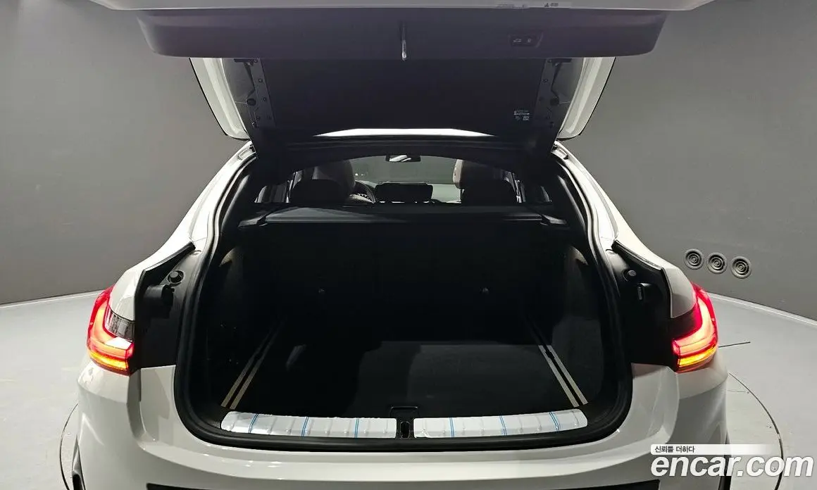 BMW X4 2025 3.0 автомат (гидро), фото 20 BMW X4 2025 3.0 автомат (гидро), фото 20