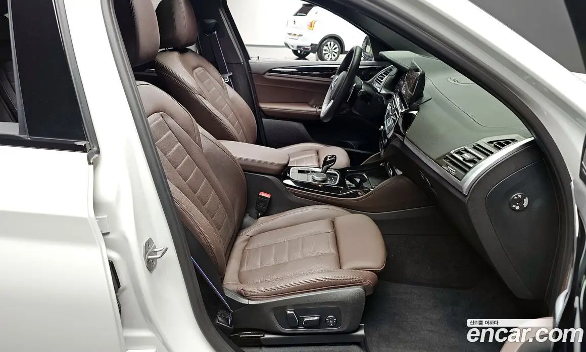 BMW X4 2025 3.0 автомат (гидро), фото 10 BMW X4 2025 3.0 автомат (гидро), фото 10