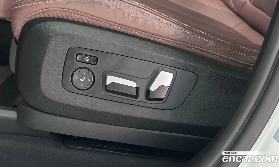 BMW X5 2021 3.0 автомат (гидро), фото 14