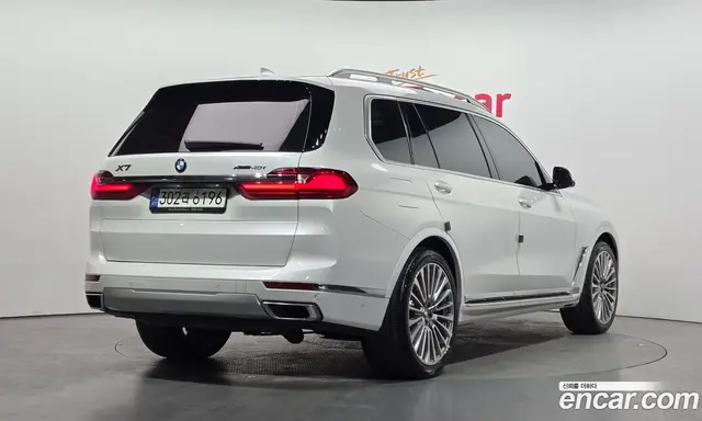 BMW X7 2021 3.0 автомат (гидро), миниатюра 2