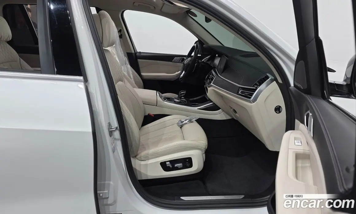 BMW X7 2021 3.0 автомат (гидро), фото 11
