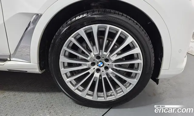 BMW X7 2021 3.0 автомат (гидро), миниатюра 5
