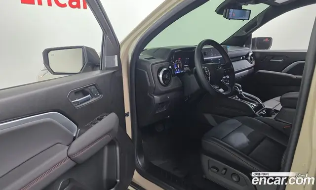Chevrolet Colorado 2024 2.7 автомат (гидро), миниатюра 10 Chevrolet Colorado 2024 2.7 автомат (гидро), миниатюра 10