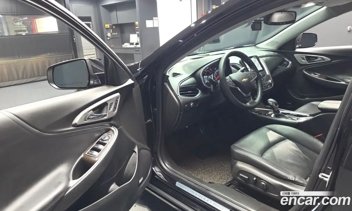 Chevrolet Malibu 2016 2.0 автомат (гидро), фото 10 Chevrolet Malibu 2016 2.0 автомат (гидро), фото 10