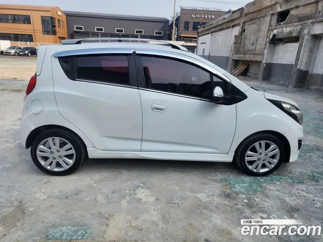 Chevrolet Spark 2013 1.0 автомат (гидро), миниатюра 4