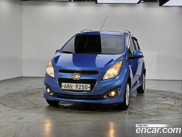 Chevrolet Spark 2014 1.0 автомат (гидро), миниатюра 2