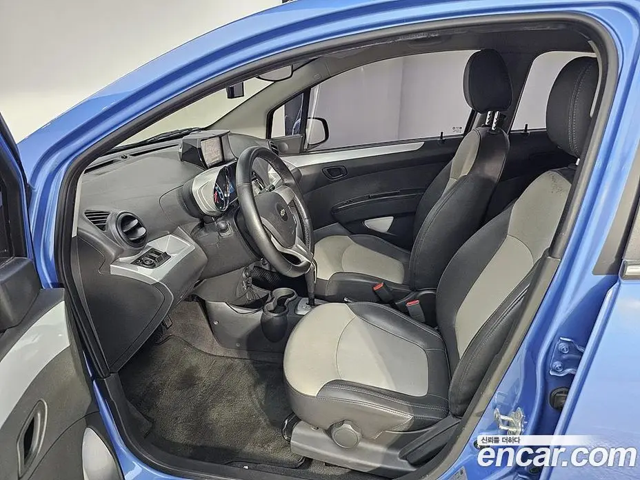 Chevrolet Spark 2014 1.0 автомат (гидро), фото 8
