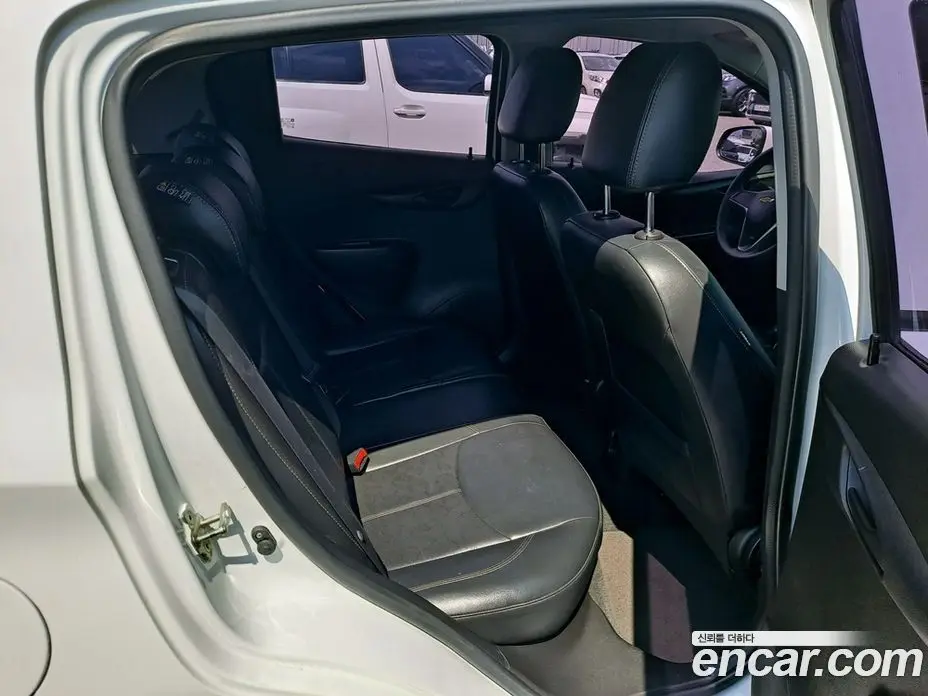 Chevrolet Spark 2016 1.0 автомат (гидро), фото 13