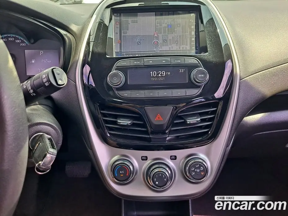 Chevrolet Spark 2016 1.0 автомат (гидро), фото 15