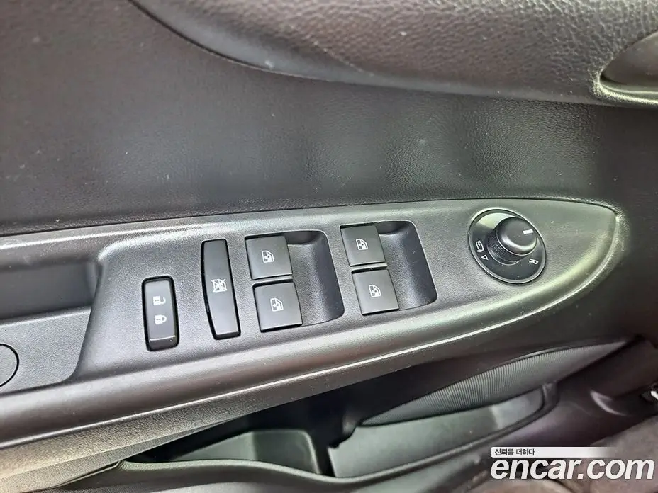 Chevrolet Spark 2016 1.0 автомат (гидро), фото 17
