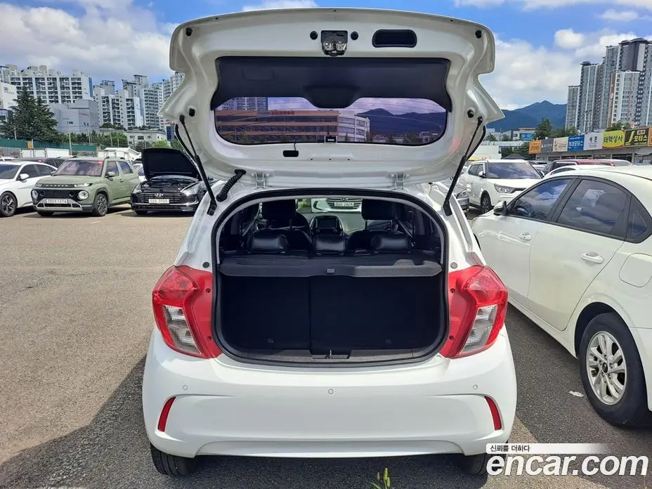 Chevrolet Spark 2016 1.0 автомат (гидро), фото 6