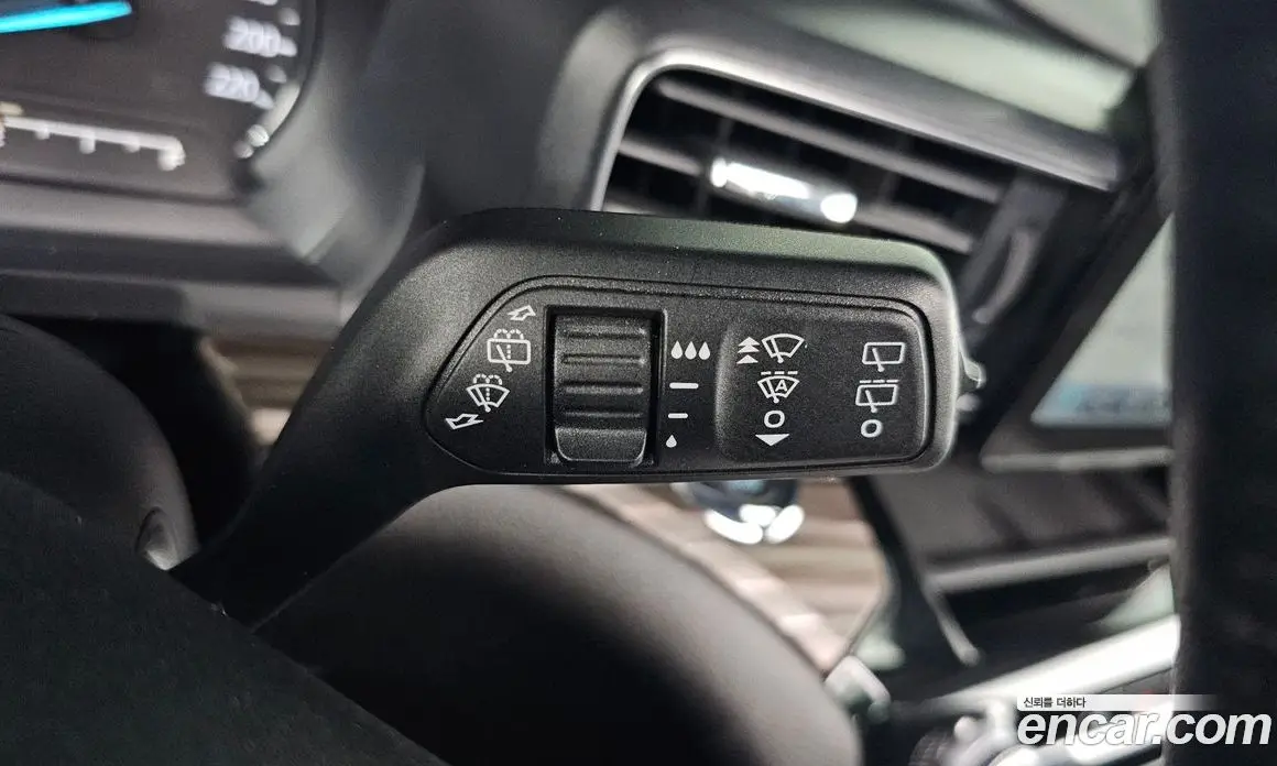Ford Explorer 2022 2.3 автомат (гидро), фото 19