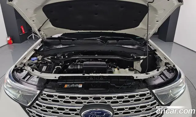 Ford Explorer 2022 2.3 автомат (гидро), миниатюра 6