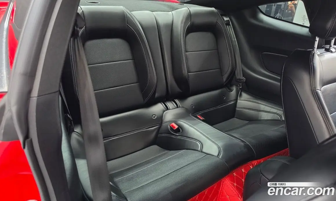 Ford Mustang 2019 5.0 автомат (гидро), фото 12