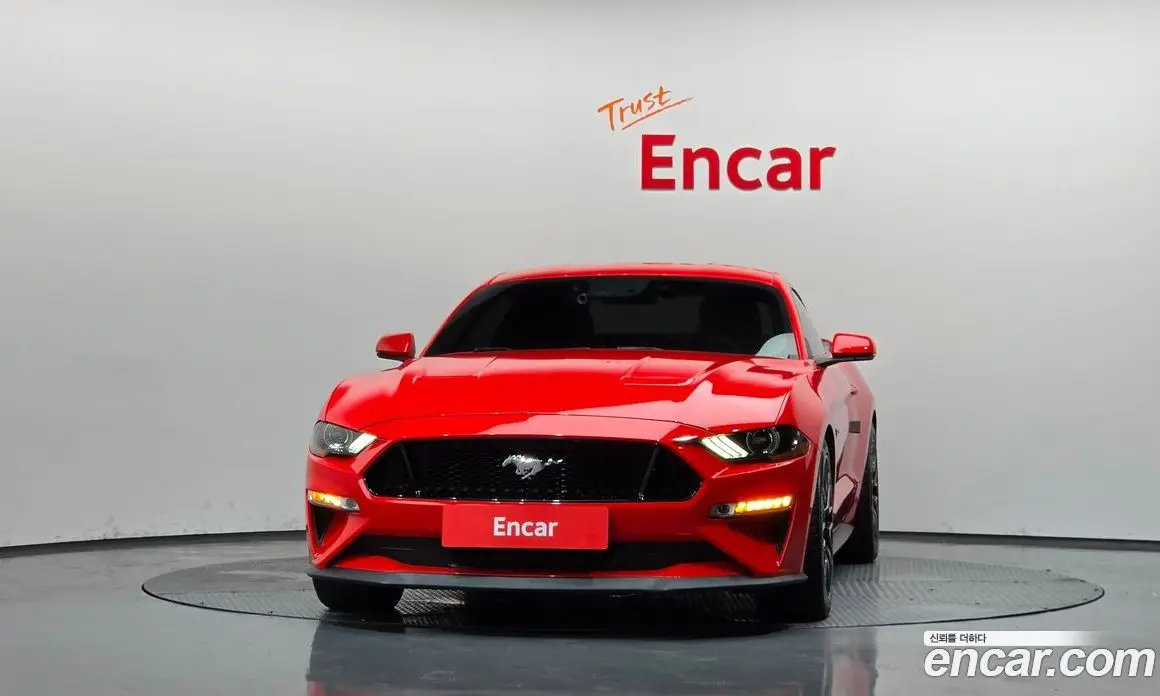 Ford Mustang 2019 5.0 автомат (гидро), фото 3
