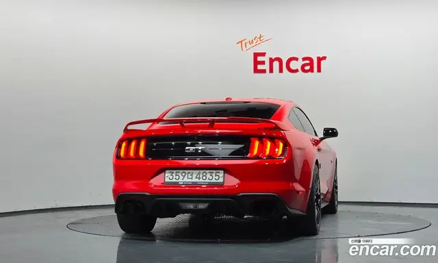 Ford Mustang 2019 5.0 автомат (гидро), миниатюра 4