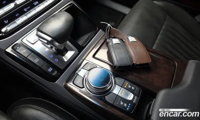 Genesis EQ900 2016 3.3 автомат (гидро), миниатюра 9 Genesis EQ900 2016 3.3 автомат (гидро), миниатюра 9