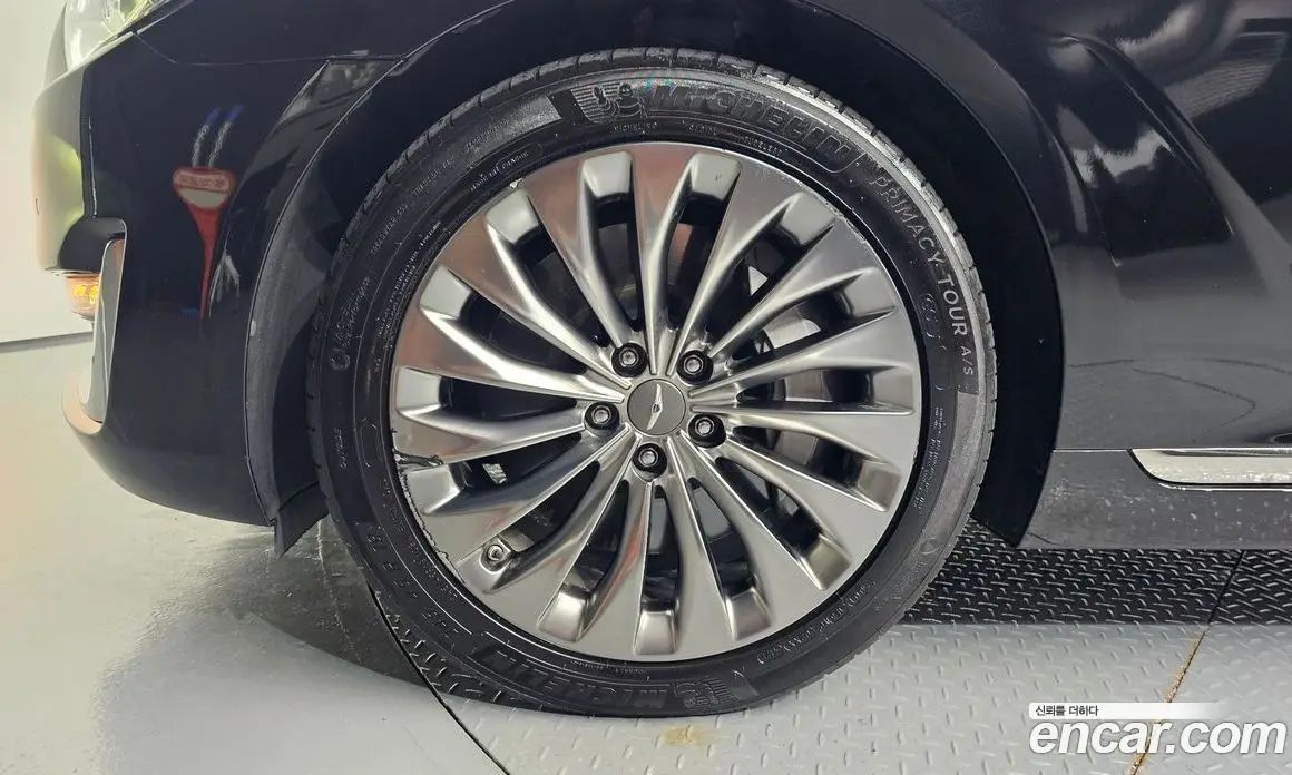 Genesis EQ900 2016 3.8 автомат (гидро), фото 5 Genesis EQ900 2016 3.8 автомат (гидро), фото 5
