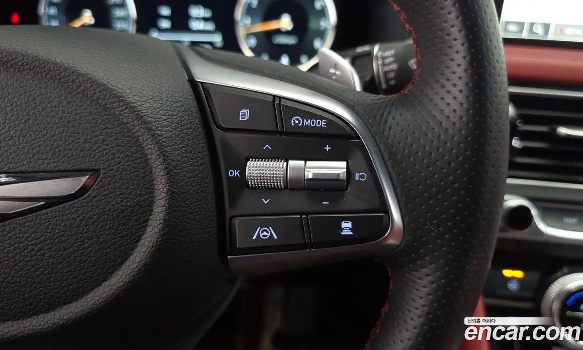 Genesis G70 2022 3.3 автомат (гидро), фото 15