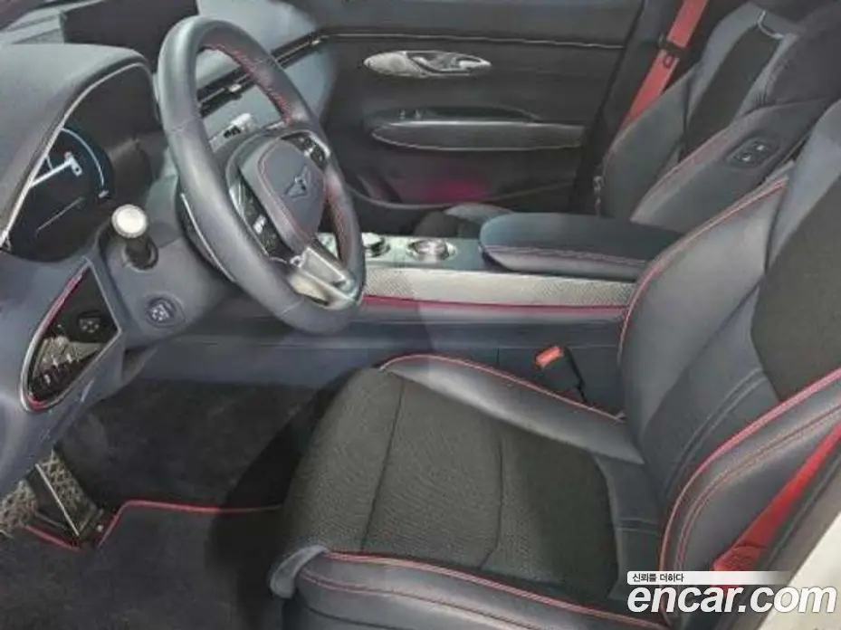 Genesis GV70 2023 3.5 автомат (гидро), фото 4