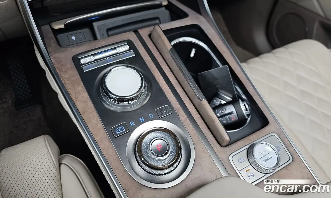 Genesis GV80 2023 3.5 автомат (гидро), фото 9
