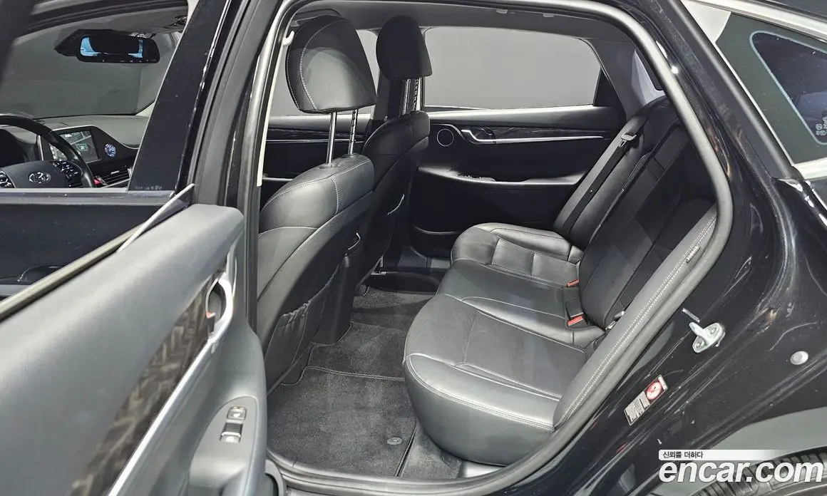 Hyundai Grandeur 2019 2.4 автомат (гидро), фото 13 Hyundai Grandeur 2019 2.4 автомат (гидро), фото 13