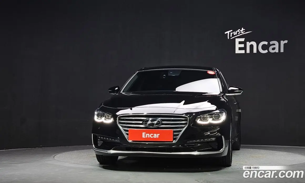 Hyundai Grandeur 2019 2.4 автомат (гидро), фото 3 Hyundai Grandeur 2019 2.4 автомат (гидро), фото 3