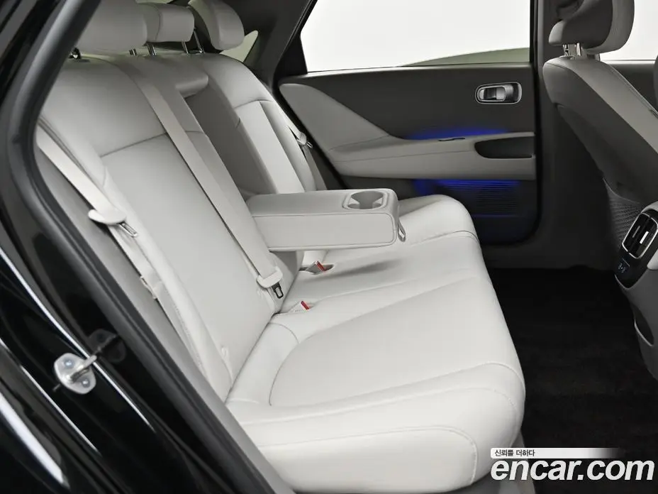 Hyundai Ioniq 6 2023 автомат (гидро), фото 13