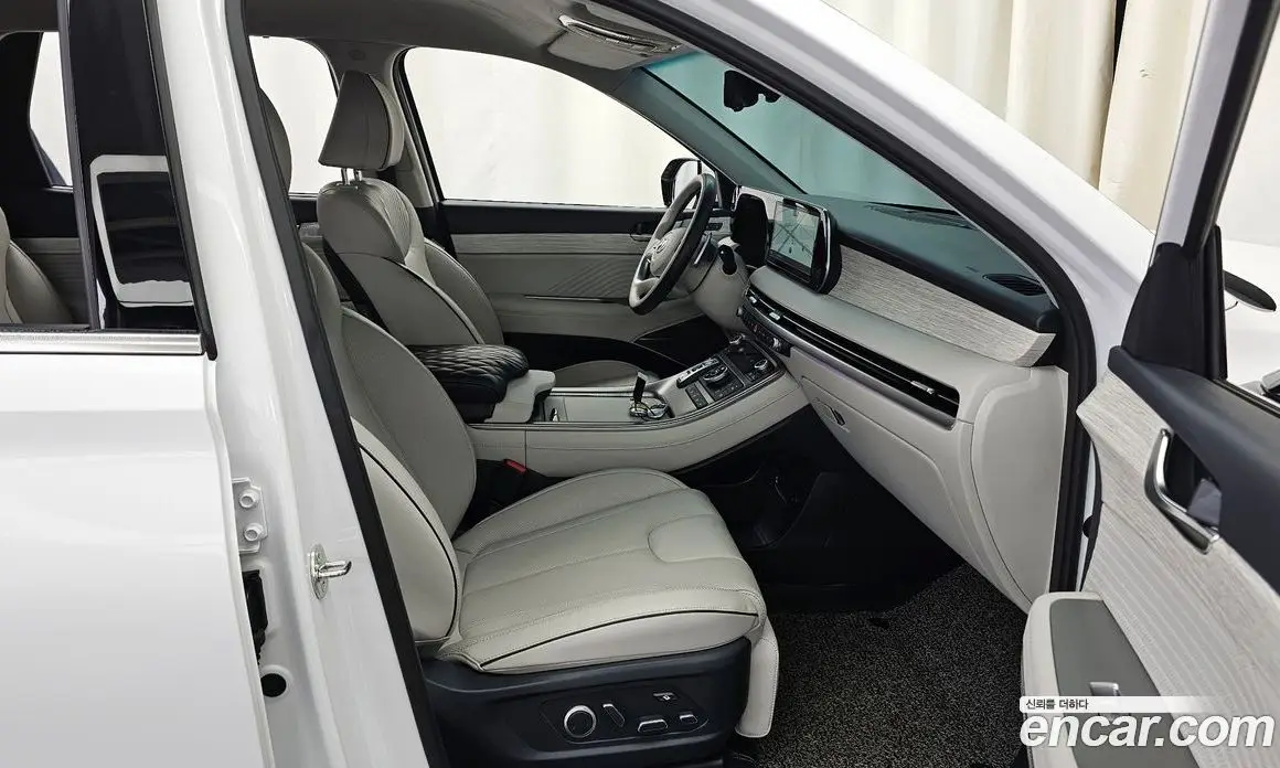 Hyundai Palisade 2023 2.2 автомат (гидро), фото 11
