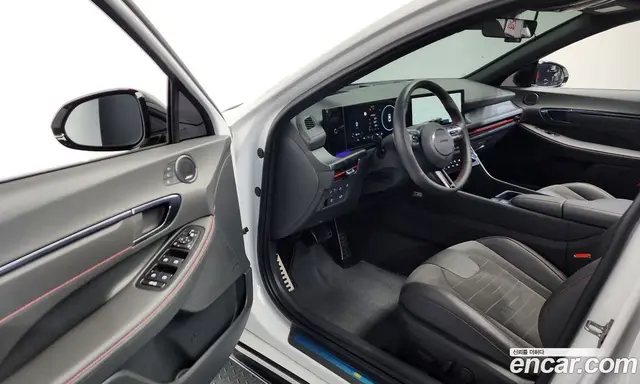 Hyundai Sonata 2023 1.6 автомат (гидро), миниатюра 9 Hyundai Sonata 2023 1.6 автомат (гидро), миниатюра 9