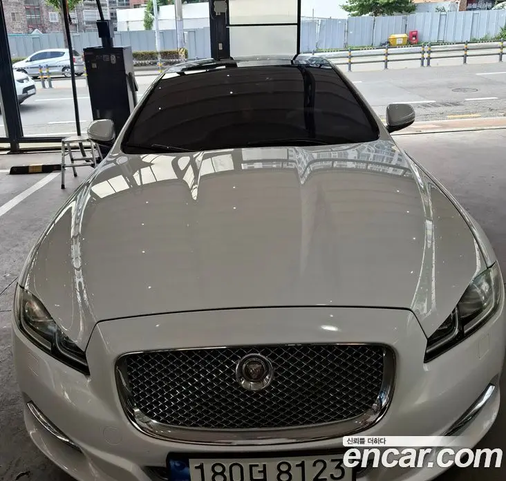 Jaguar XJ 2011 3.0 автомат (гидро), фото 3
