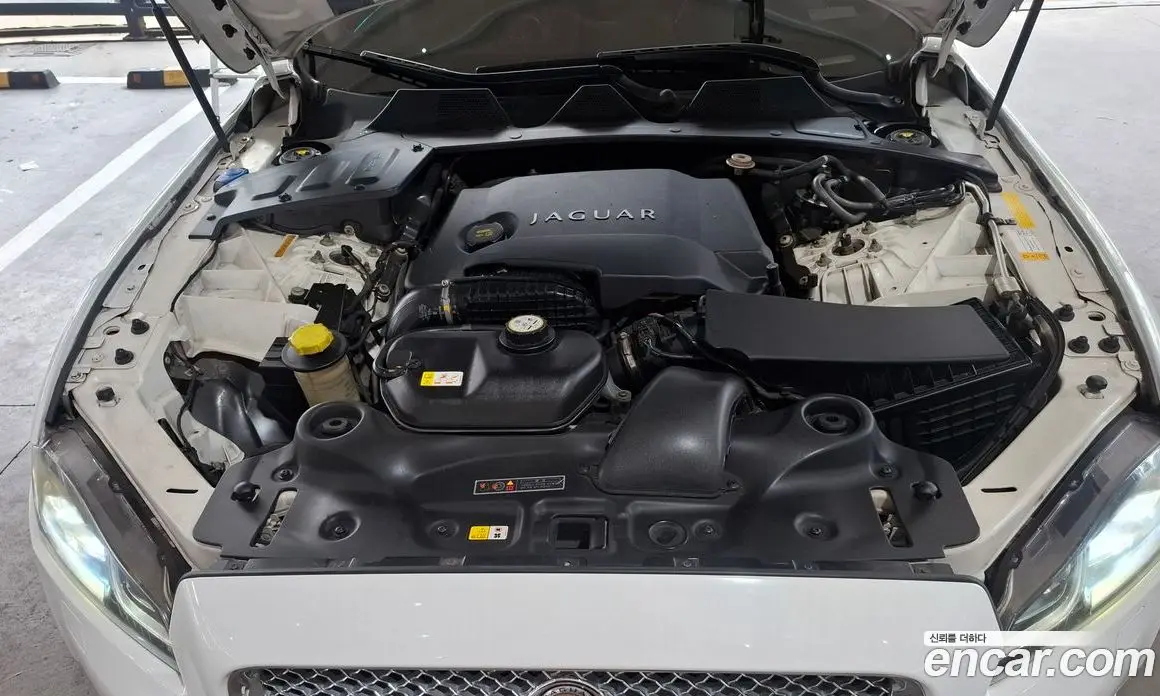 Jaguar XJ 2011 3.0 автомат (гидро), фото 6