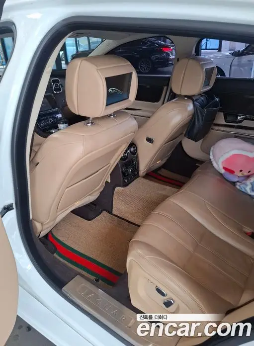 Jaguar XJ 2011 3.0 автомат (гидро), миниатюра 10