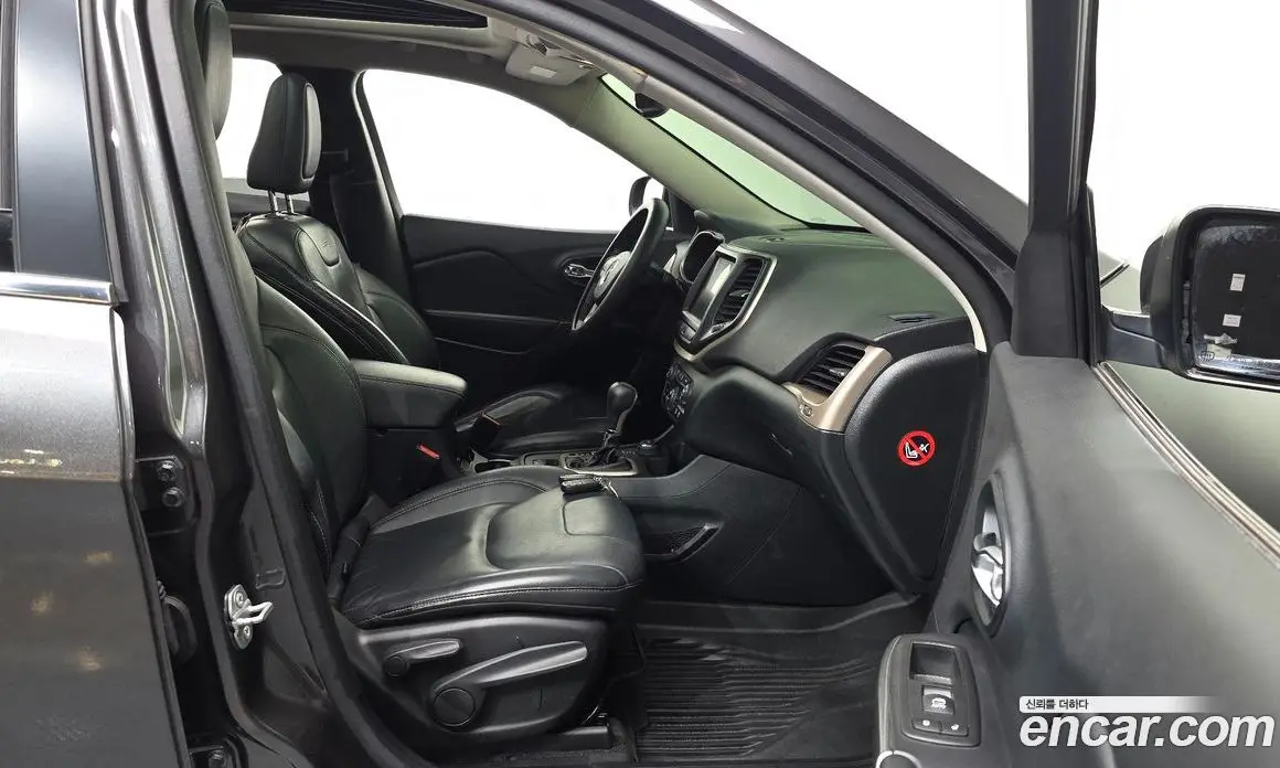 Jeep Cherokee 2015 2.0 автомат (гидро), фото 11