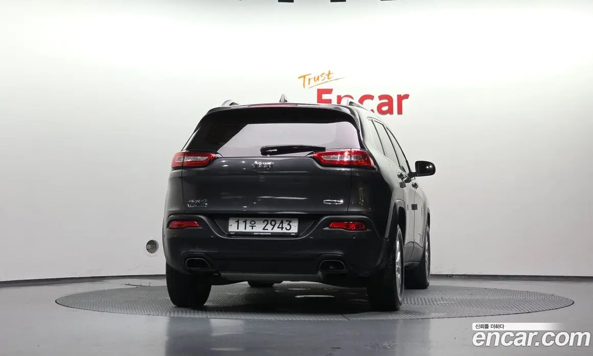 Jeep Cherokee 2015 2.0 автомат (гидро), фото 4