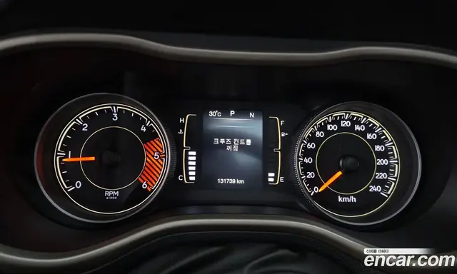 Jeep Cherokee 2015 2.0 автомат (гидро), миниатюра 8
