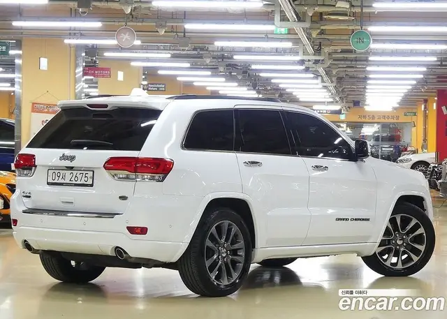 Jeep Cherokee 2017 3.0 автомат (гидро), миниатюра 3