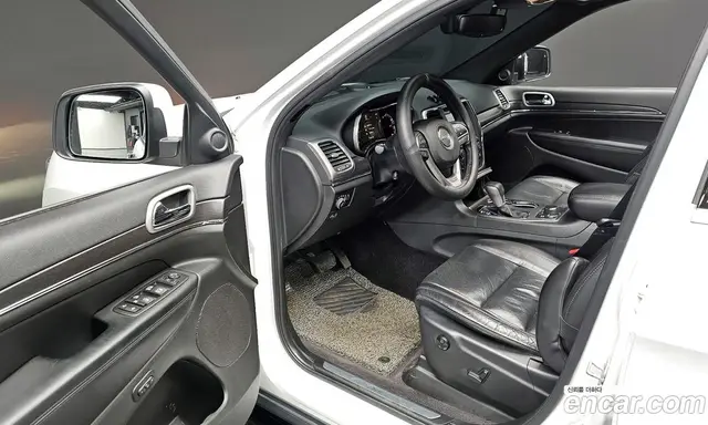 Jeep Cherokee 2018 3.6 автомат (гидро), миниатюра 12