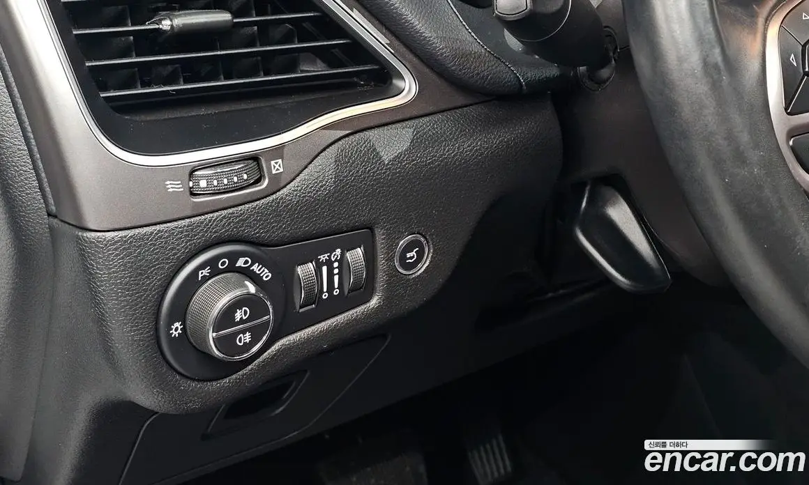 Jeep Cherokee 2019 2.4 автомат (гидро), фото 17 Jeep Cherokee 2019 2.4 автомат (гидро), фото 17