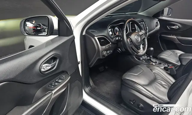 Jeep Cherokee 2019 2.4 автомат (гидро), миниатюра 10 Jeep Cherokee 2019 2.4 автомат (гидро), миниатюра 10