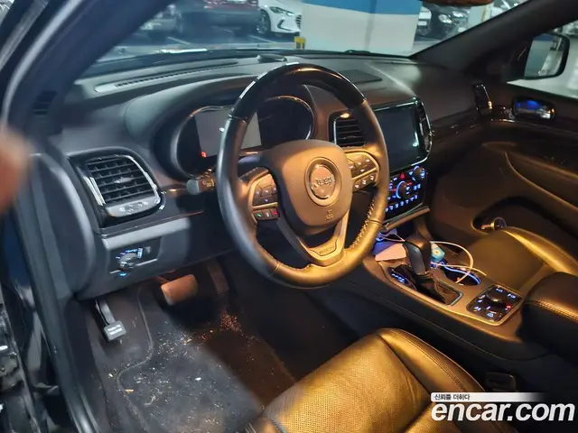 Jeep Cherokee 2020 3.6 автомат (гидро), миниатюра 5