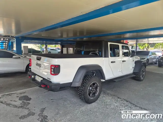 Jeep Gladiator 2022 3.6 автомат (гидро), миниатюра 2