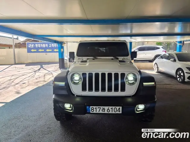 Jeep Gladiator 2022 3.6 автомат (гидро), миниатюра 3
