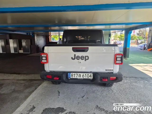 Jeep Gladiator 2022 3.6 автомат (гидро), миниатюра 4