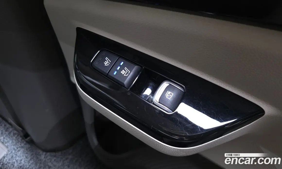 Kia Carnival 2020 2.2 автомат (гидро), фото 17 Kia Carnival 2020 2.2 автомат (гидро), фото 17