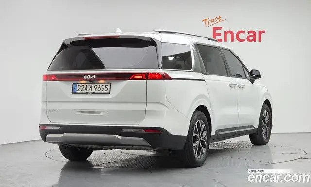 Kia Carnival 2023 3.5 автомат (гидро), миниатюра 2
